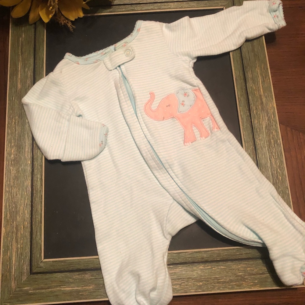 Carter’s - Zip-up Sleeper